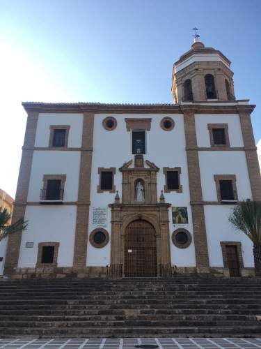 누에스트라 세뇨라 성당 (Iglesia de Nuestra Señora de la Merced)