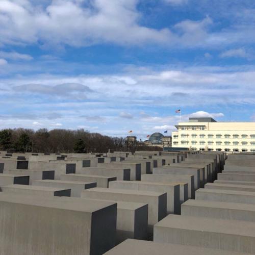 유대인 학살 추모 공원 (Denkmal für die ermordeten Juden Europas)