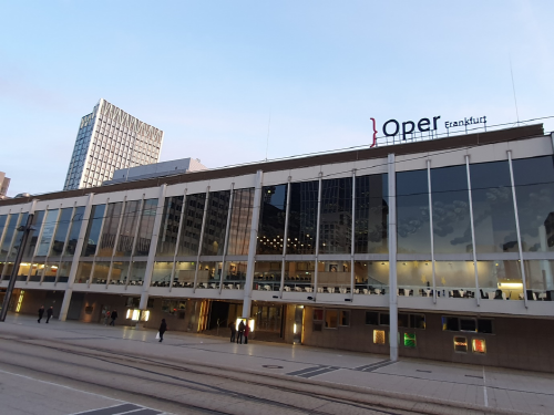 오페라 연극하우스 (Oper Frankfurt)